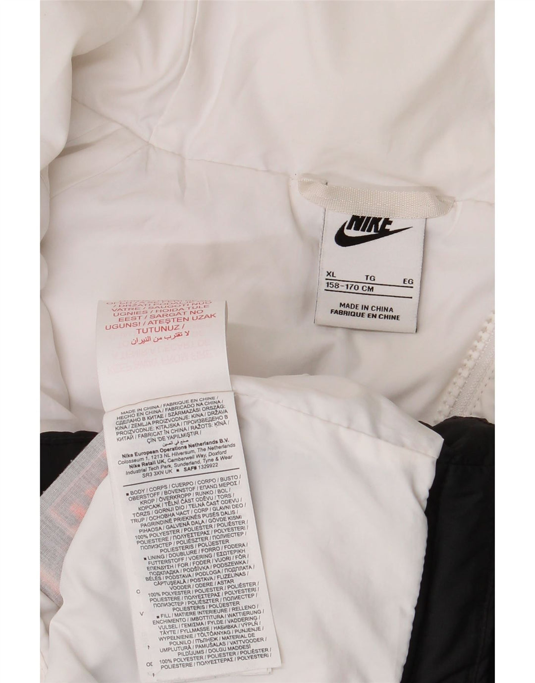 Nike Wattierte Jacke mit Kapuze für Jungen, 13–14 Jahre, XL, mehrfarbig, Farbblock