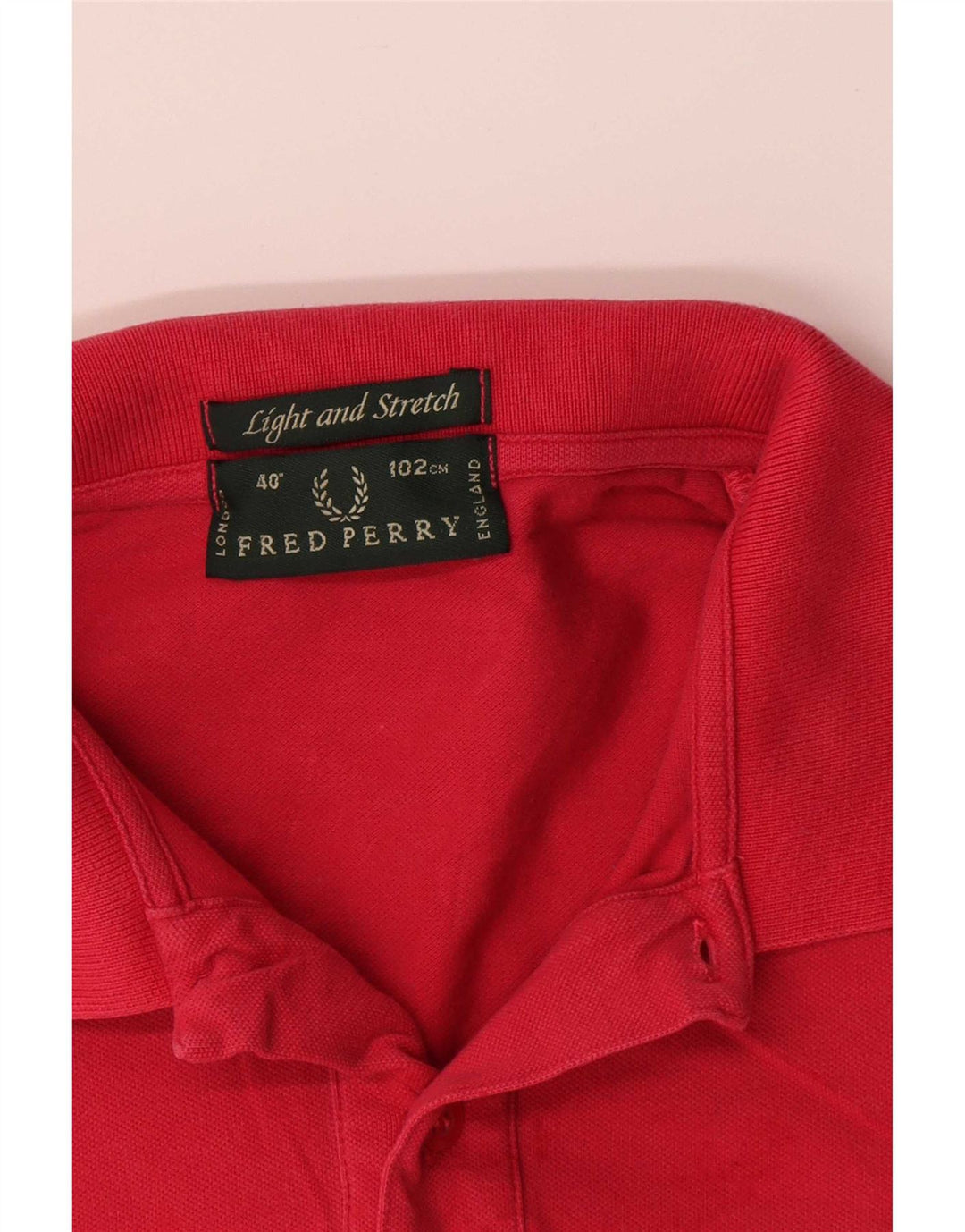 Fred Perry Herren-Poloshirt aus mittelroter Baumwolle