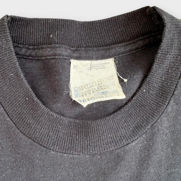 Vintage T-Shirt mit starker Schleife und Grafik – XL