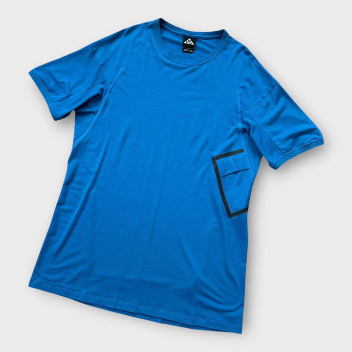 Nike ACG T-Shirt – groß