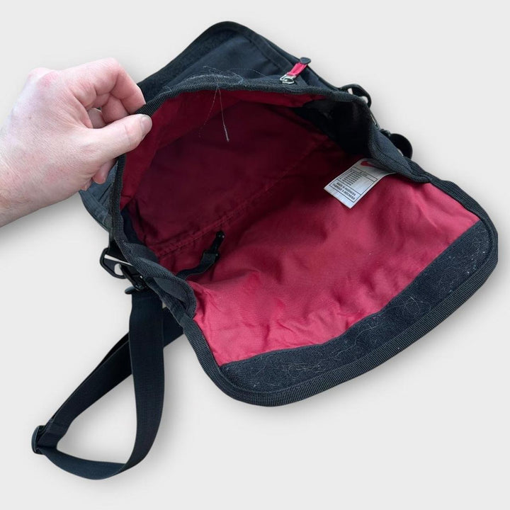 Y2K Nike ACG Seitentasche - Einheitsgröße