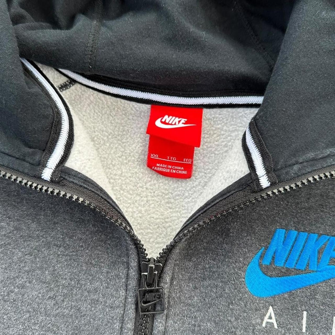 Nike Kapuzenpullover mit Reißverschluss – XXL