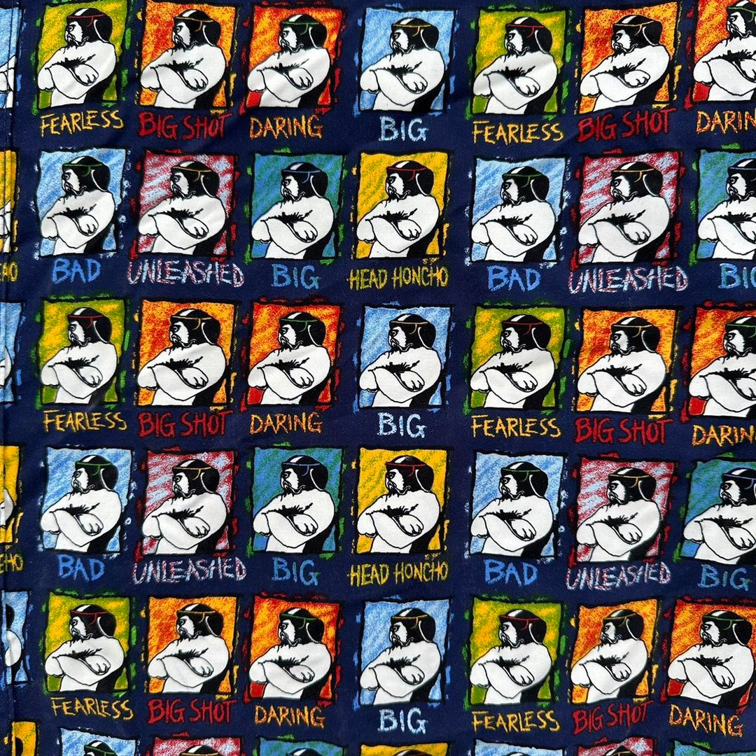 T-Shirt mit Allover-Print „Große Hunde“ – Größe L