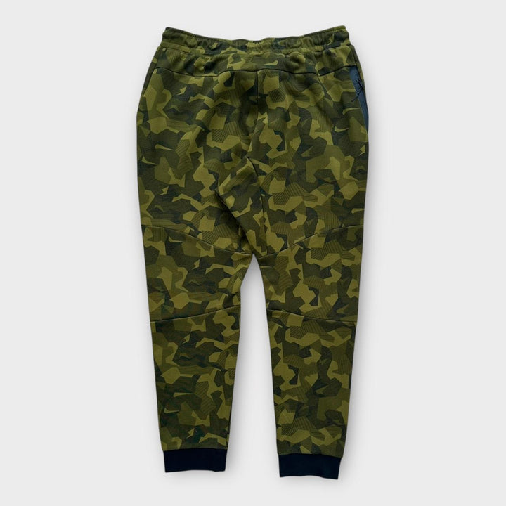 Nike Tech-Fleece-Trainingsanzug – XXL