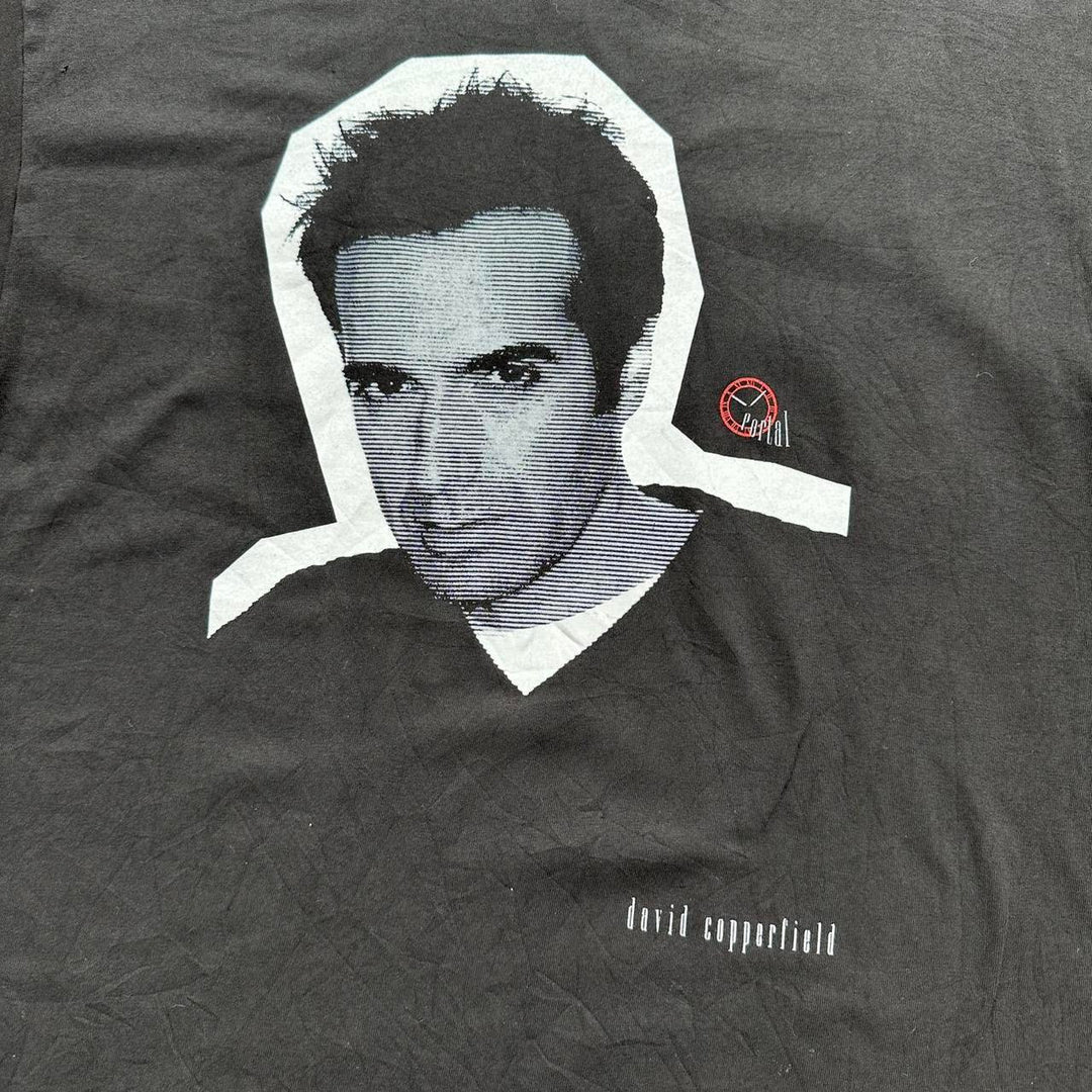 David Copperfield Grafik-T-Shirt – groß
