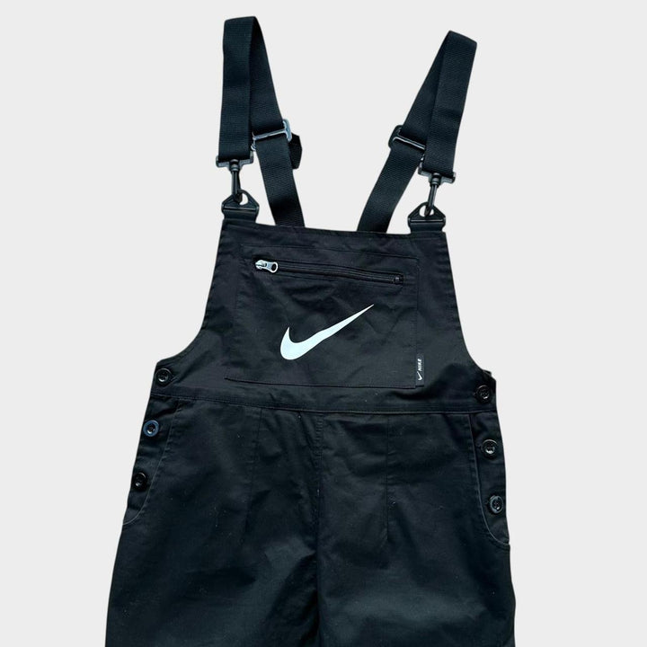 Nike überarbeitete Latzhose – klein