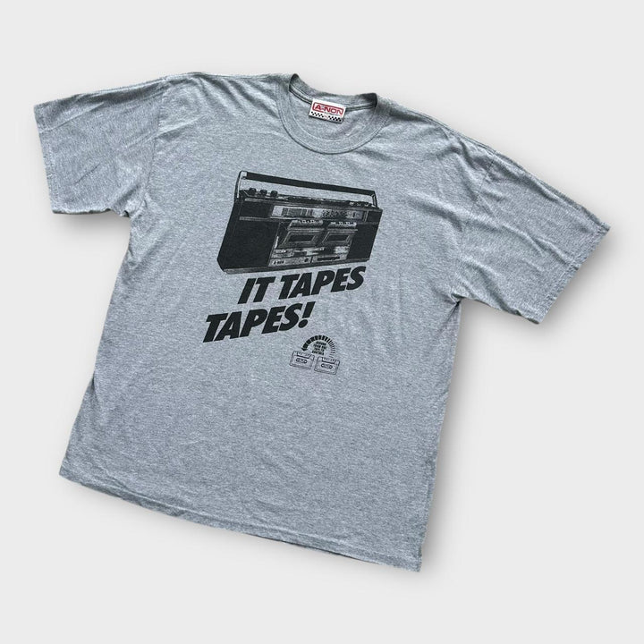 T-Shirt mit DJ-Tape-Grafik – XL