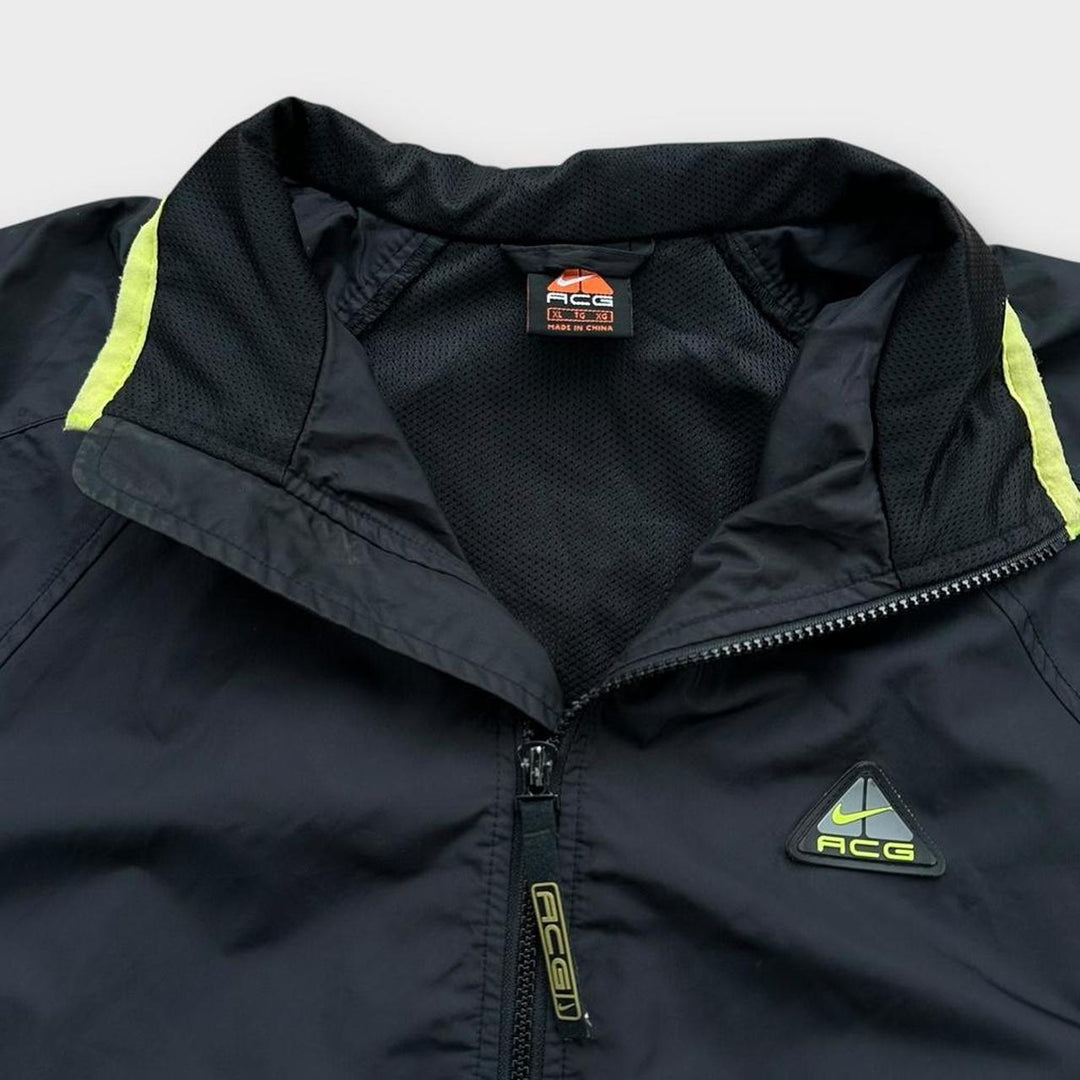 Nike ACG packbare Jacke – XL
