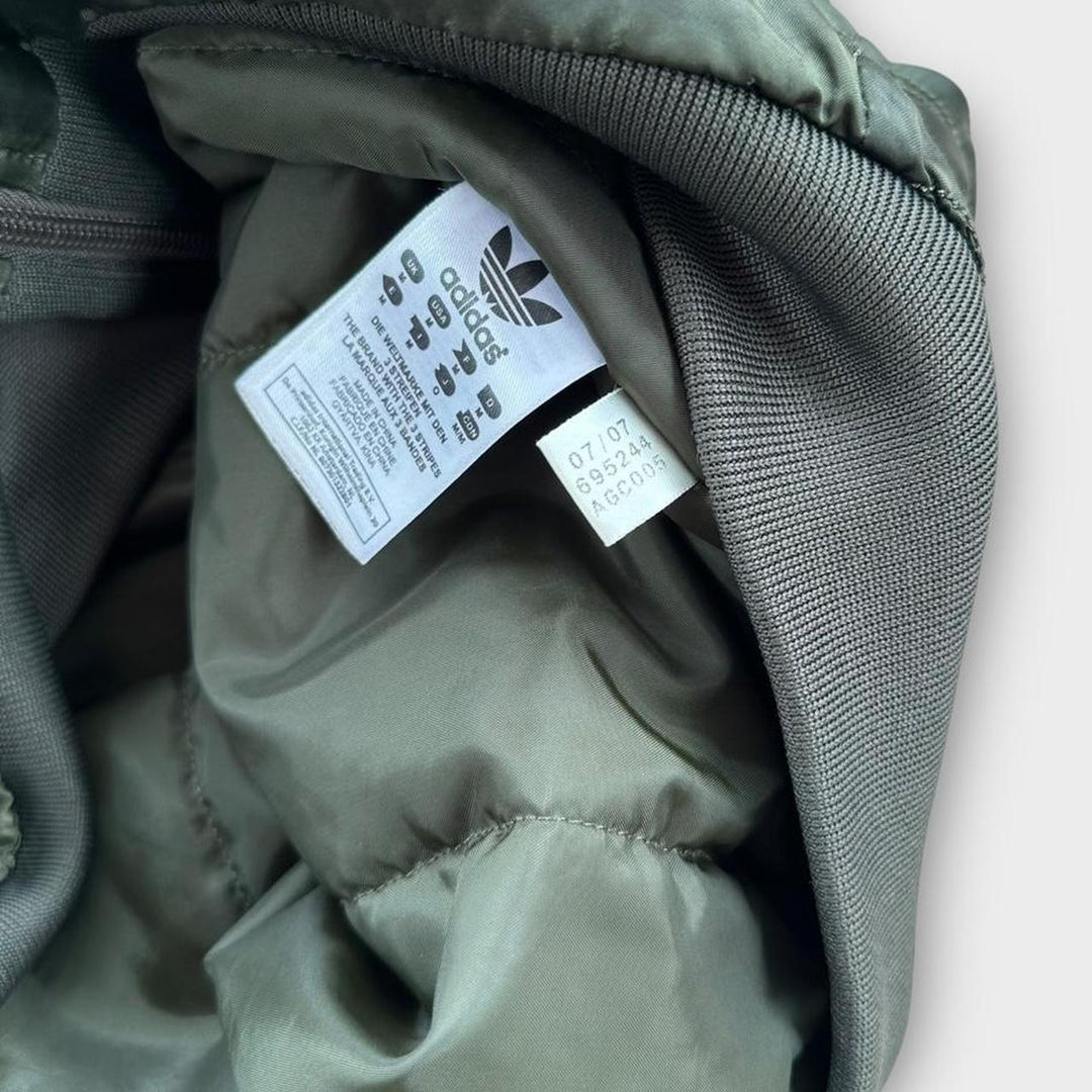 Vintage Adidas Bomberjacke – mittelgroß