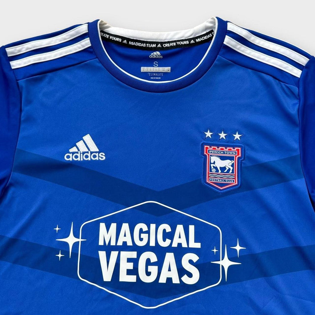 Ipswich Town Fußballtrikot Adidas – Größe S