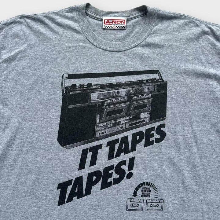 T-Shirt mit DJ-Tape-Grafik – XL