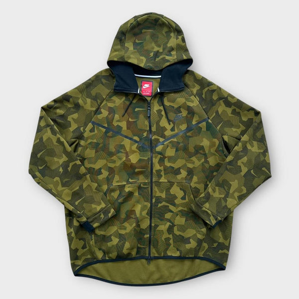 Nike Tech-Fleece-Trainingsanzug – XXL