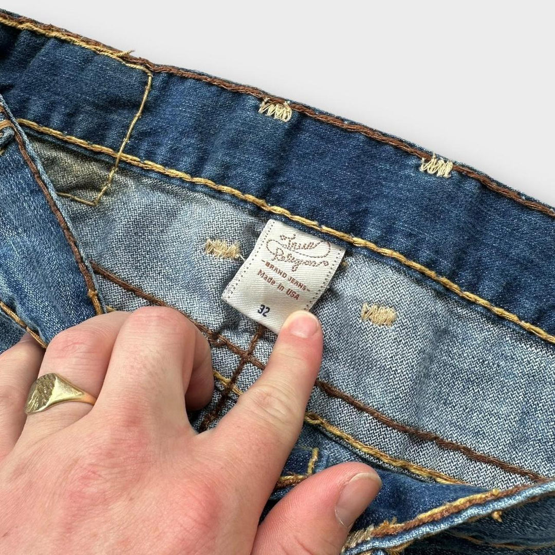 True-Religion-Jeans – Taillenumfang 32 Zoll