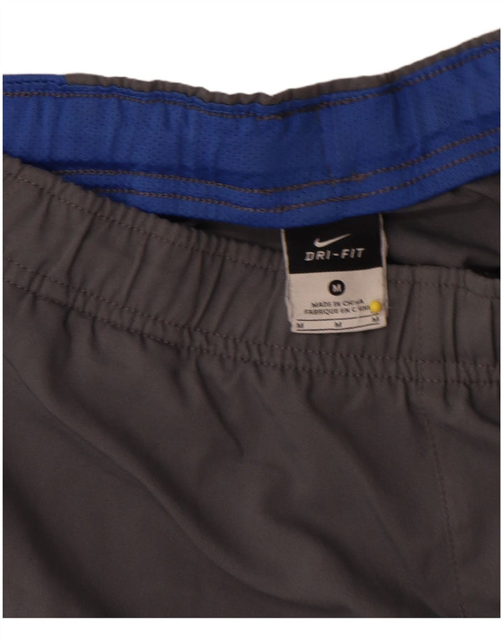 Nike Herren-Bermuda-Sportshorts aus mittelgrauem Colourblock-Polyester