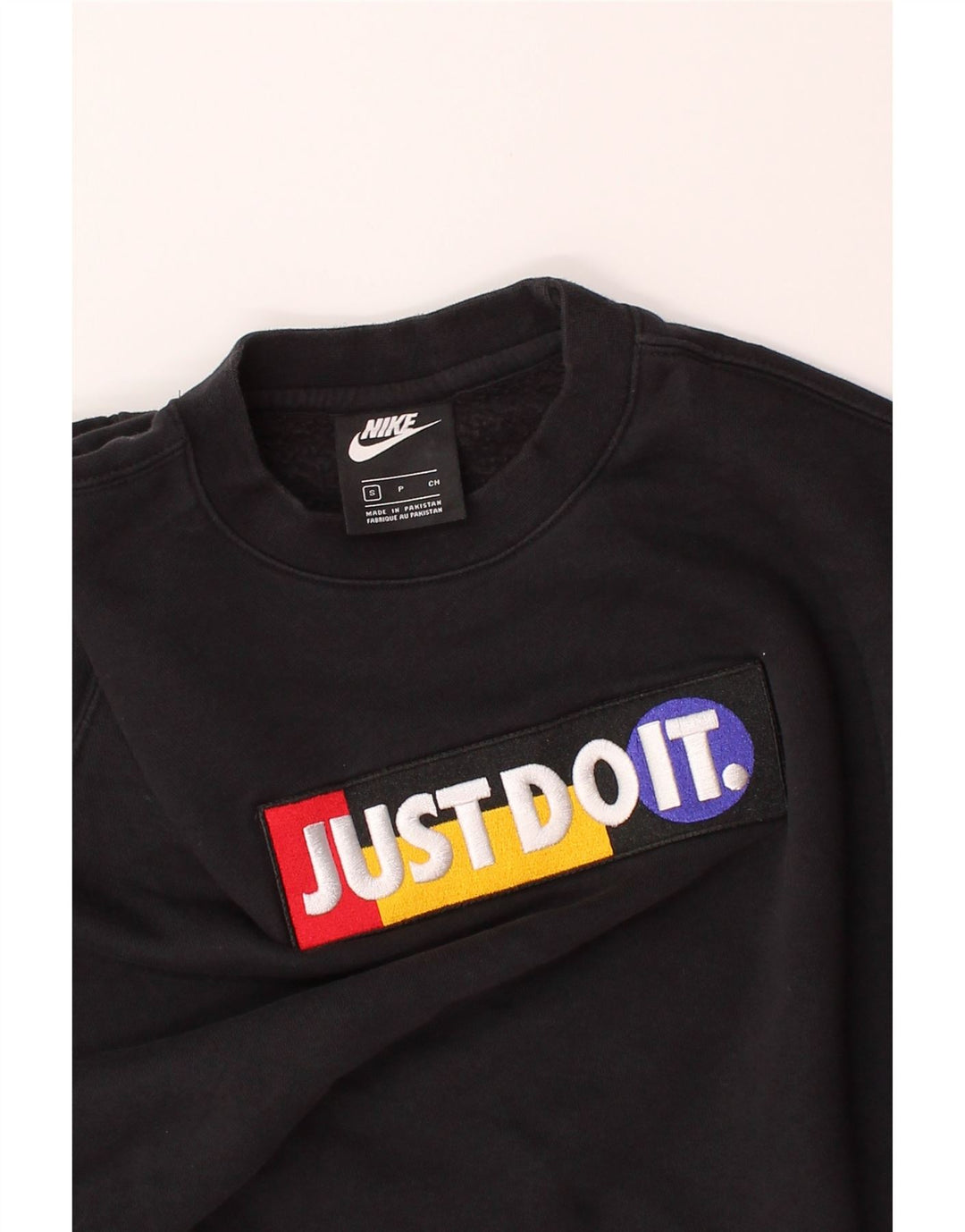 NIKE Mens Graphic Sweatshirt Jumper Small Black Cotton Vintage Nike and Second-Hand Nike from Messina Hembry 