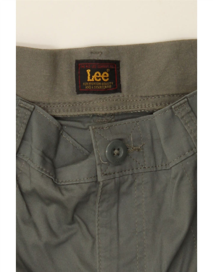 LEE Womens Chino Shorts US 12 Large W34 Grey Cotton Vintage Lee and Second-Hand Lee from Messina Hembry 