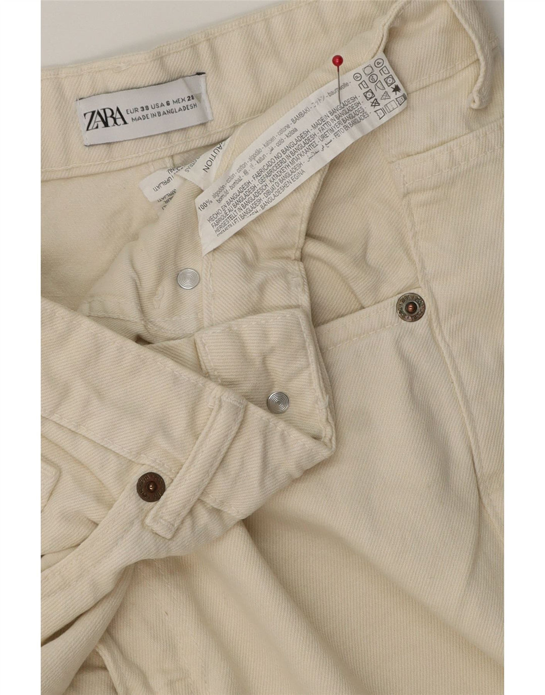 Zara Damen Jeansshorts EU 38 Small W28 Off White Cotton