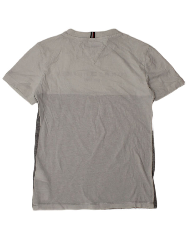 TOMMY HILFIGER Grafisches T-Shirt-Oberteil für Jungen, 9–10 Jahre, graue Farbblock-Baumwolle