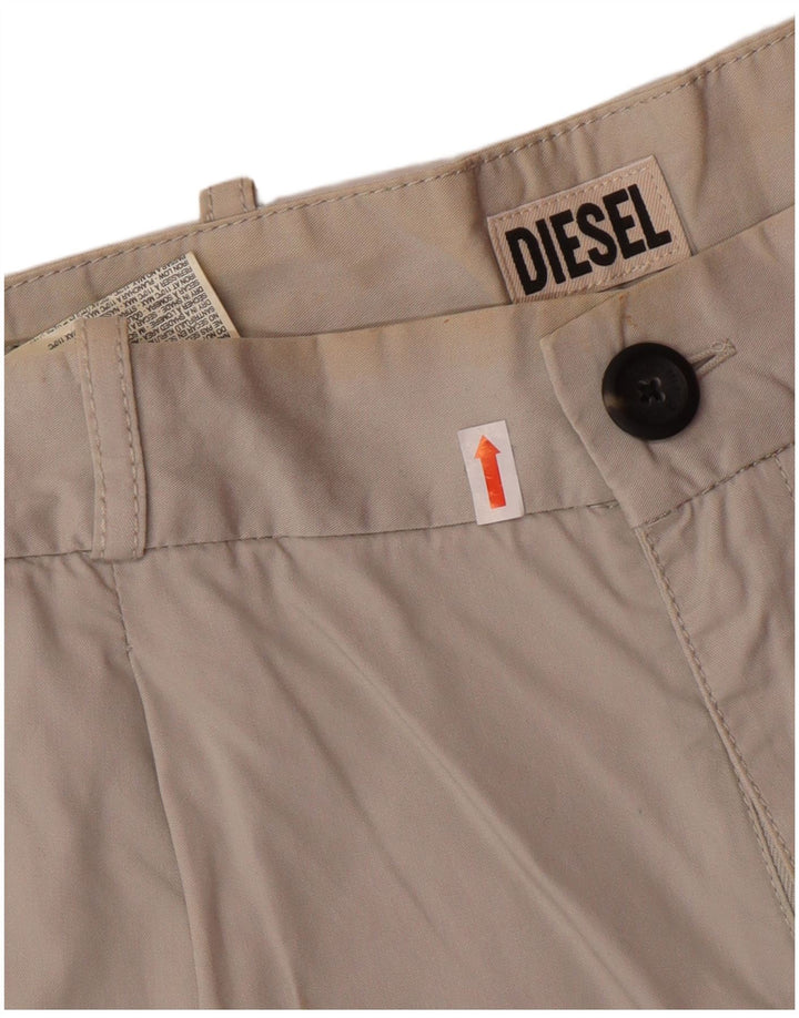 DIESEL Damen Chinoshorts W27 Small Graue Baumwolle