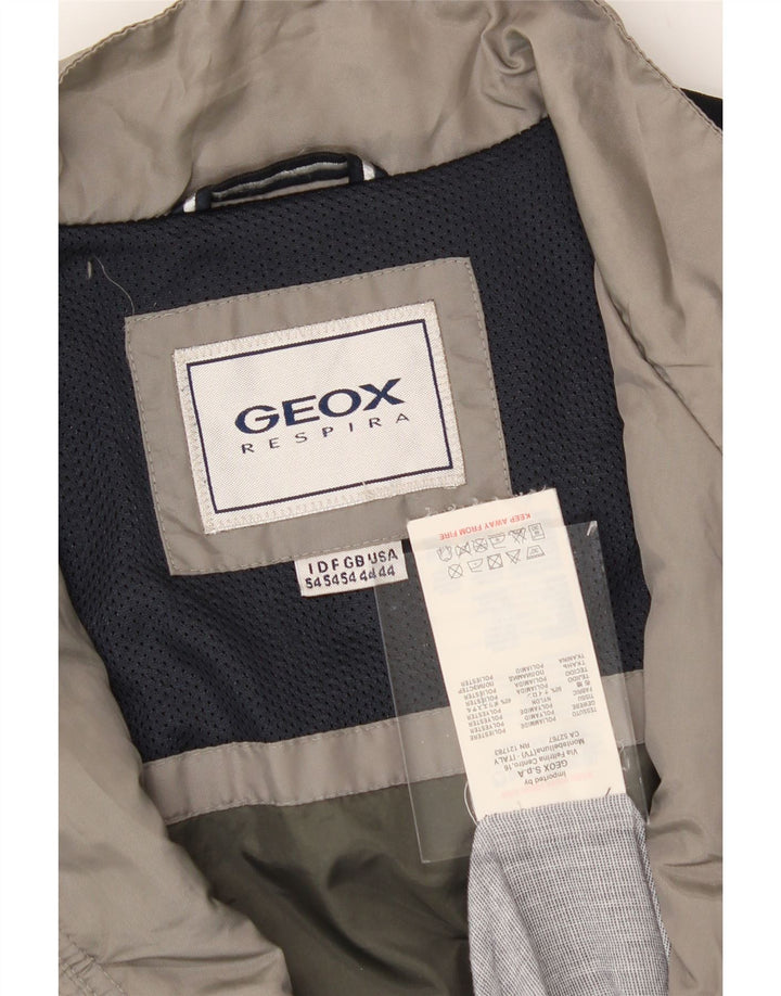 GEOX Mens Bomber Jacket UK 44 2XL Beige Polyamide Vintage Geox and Second-Hand Geox from Messina Hembry 