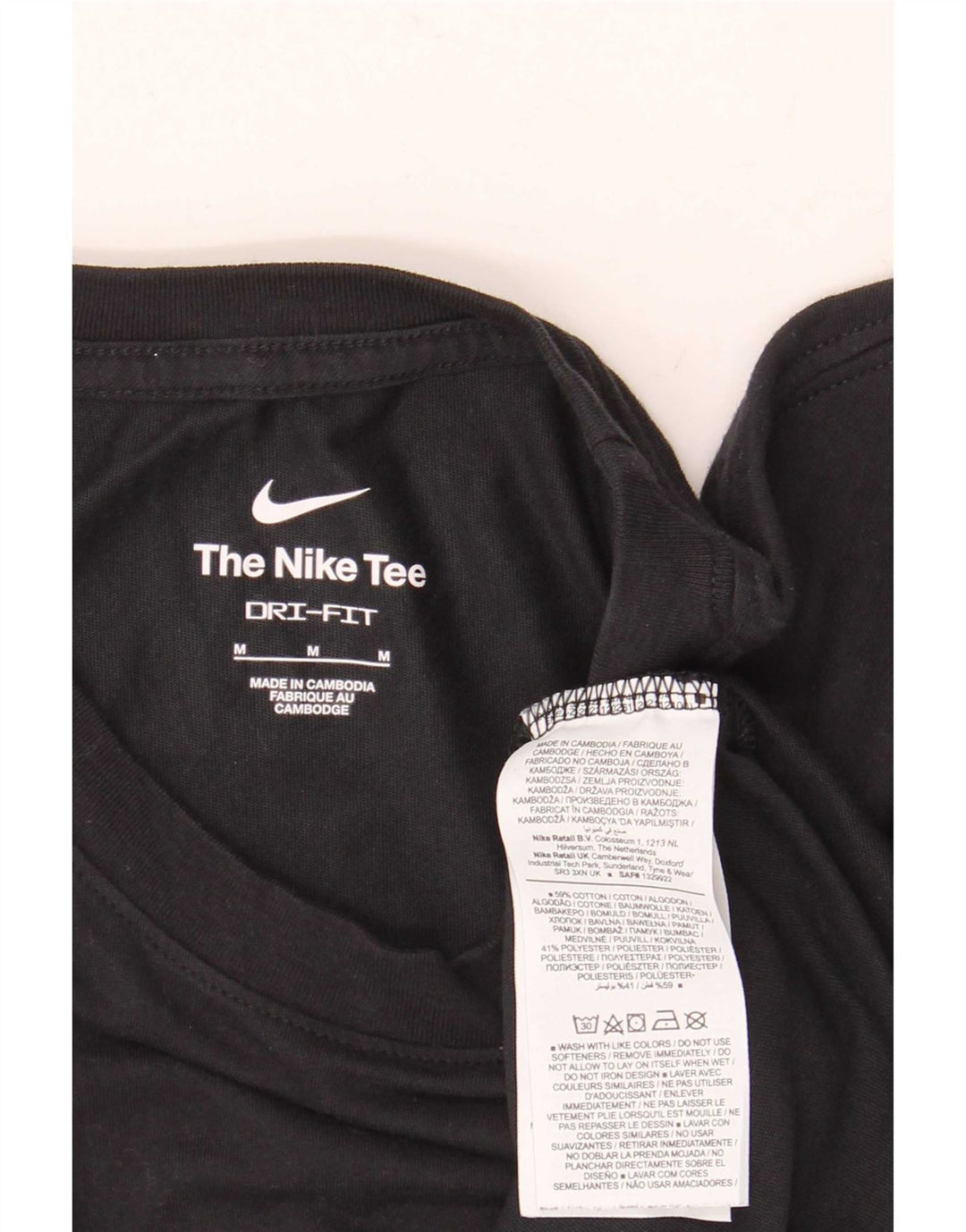 Nike Herren Dri Fit Graphic T-Shirt-Oberteil aus mittelschwarzer Baumwolle