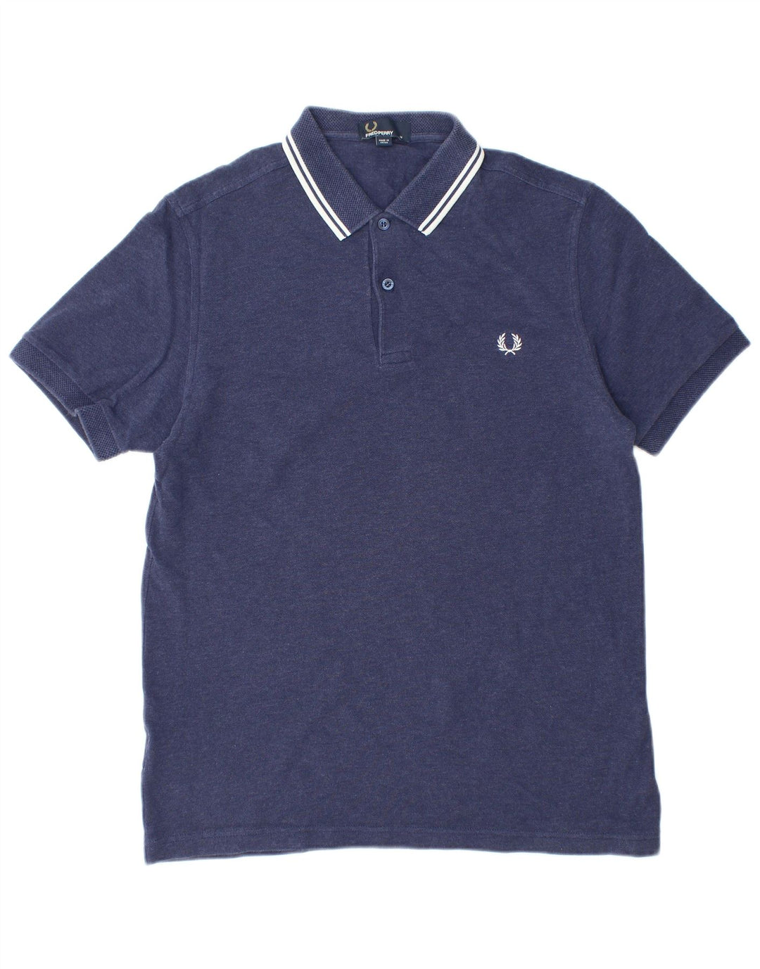 FRED PERRY Herren-Poloshirt aus mittelblauer Baumwolle in Marineblau