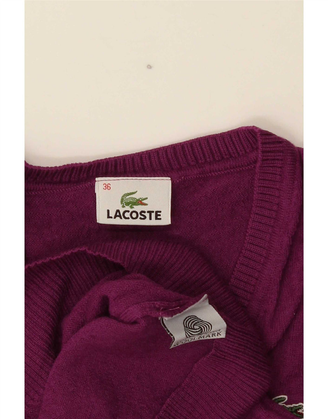 Lacoste Damen-Pullover mit V-Ausschnitt, Größe 36, kleine lila Wolle