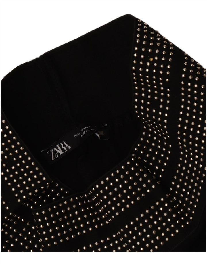 Enge, kurze Hose von Zara für Damen, mittelgroß, W28, L25, Schwarz