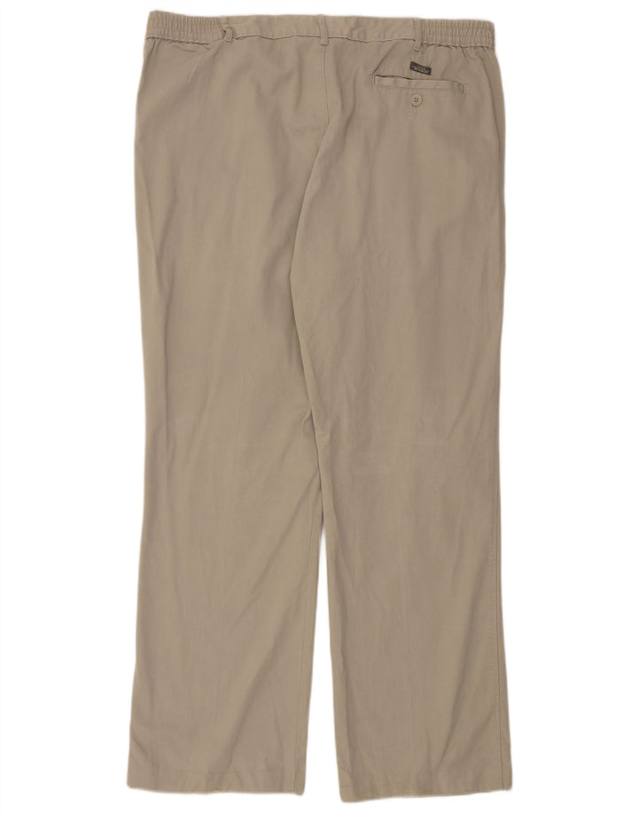 Marks & Spencer Herren Blue Harbor Pegged Chinohose W42 L33 Beige