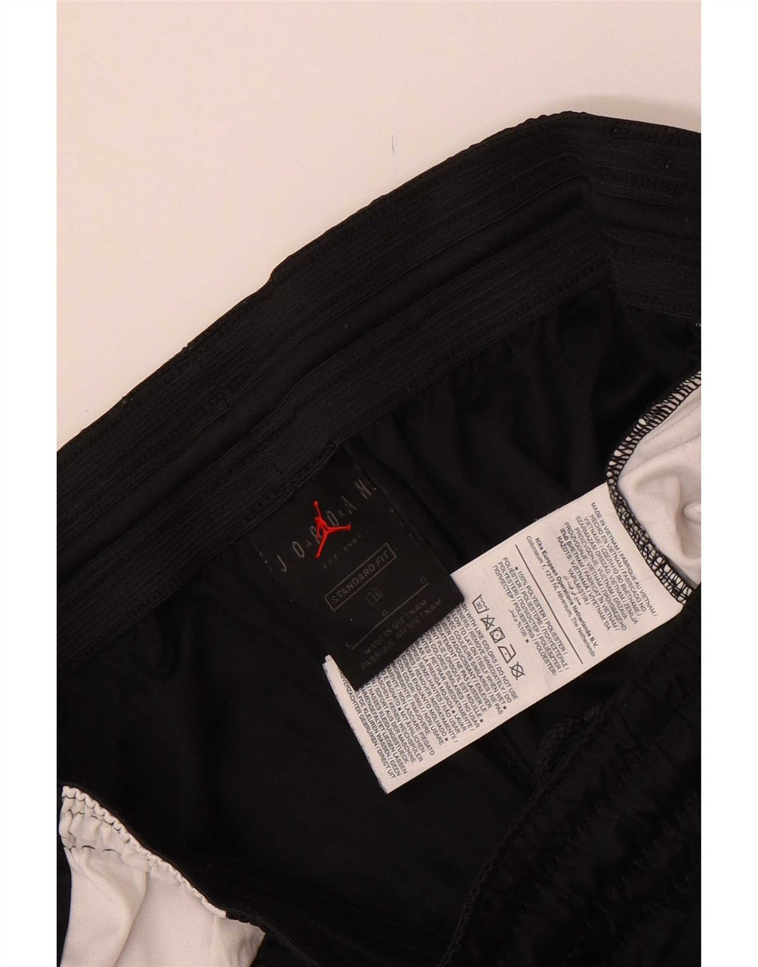 Jordan Herren-Sportshorts mit Standard-Passform, großes schwarzes Farbblock-Polyester