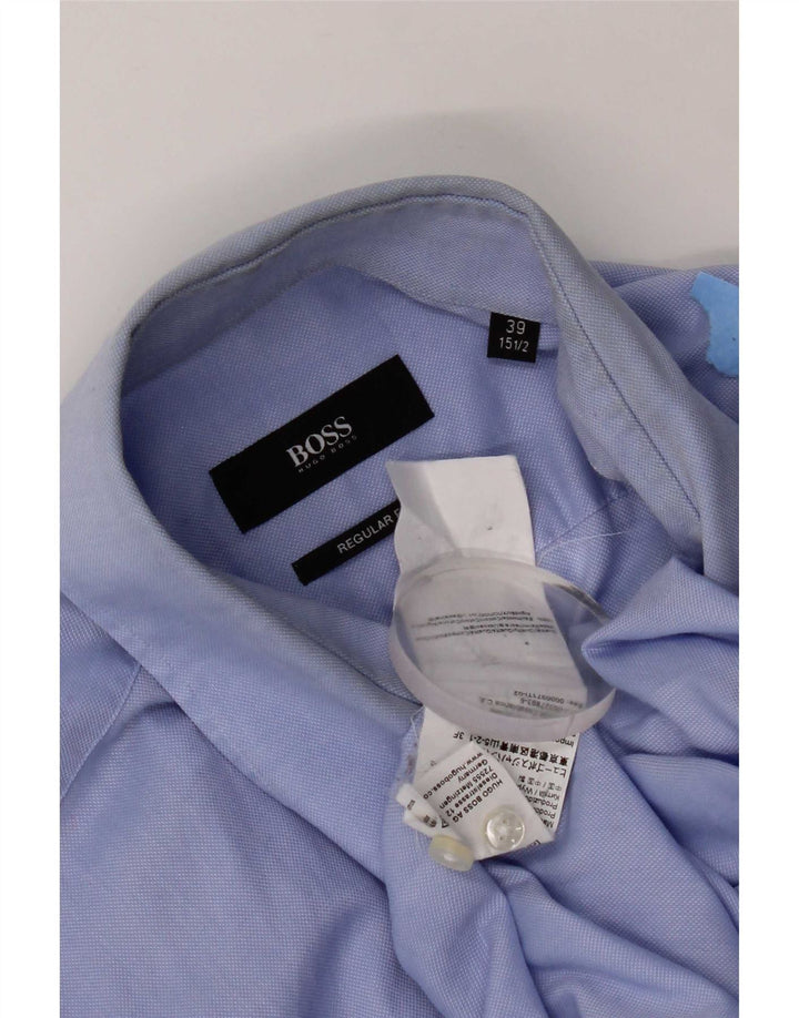 Hugo Boss Herren-Hemd in normaler Passform, Größe 39, mittelblaue Baumwolle