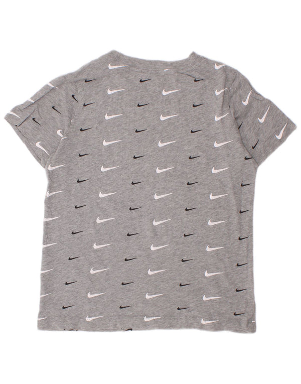 Nike Jungen T-Shirt mit Grafik, 6–7 Jahre, XS, graue Baumwolle