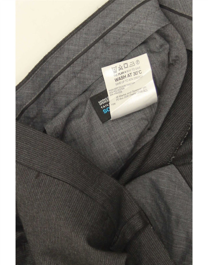 Gerade Herren-Anzughose von Marks & Spencer, W38, L31, graue Nadelstreifen