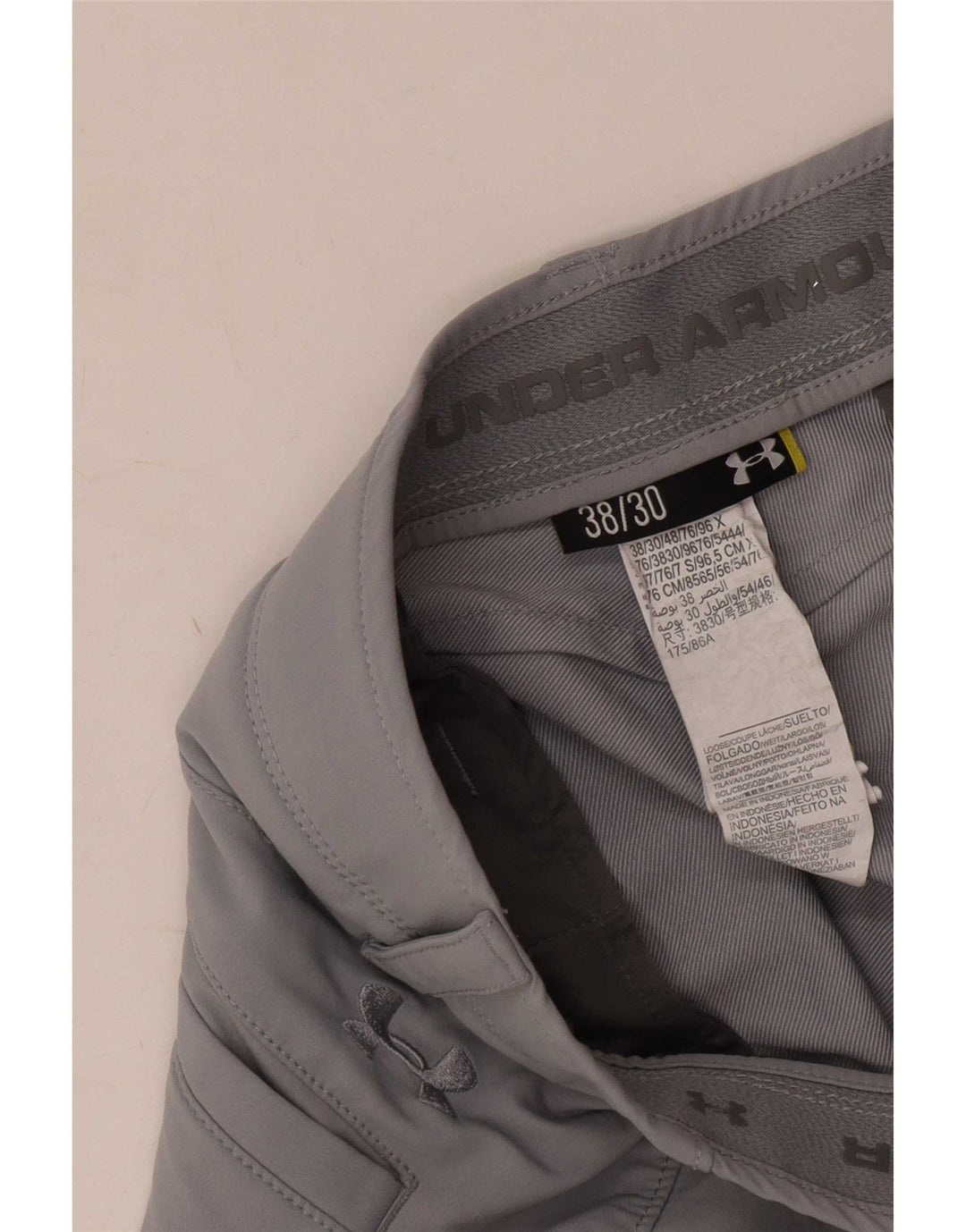 Under Armour Herren gerade Chinohose W38 L30 graues Nylon