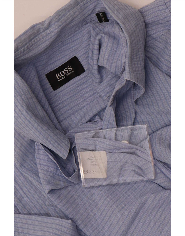 Hugo Boss Herren-Kurzarmhemd aus mittelblauer Nadelstreifen-Baumwolle