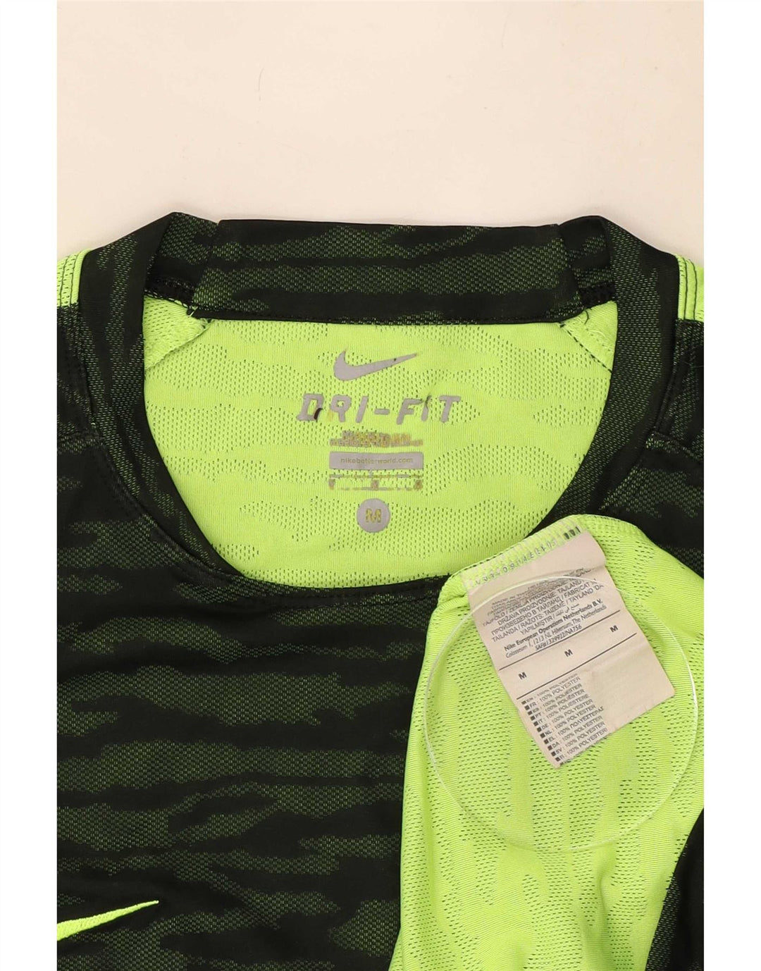 Nike Herren Dri Fit T-Shirt-Oberteil aus mittelgrünem Camouflage-Polyester