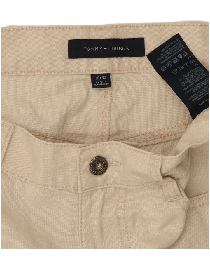 TOMMY HILFIGER Herren gerade Freizeithose W30 L32 weiße Baumwolle