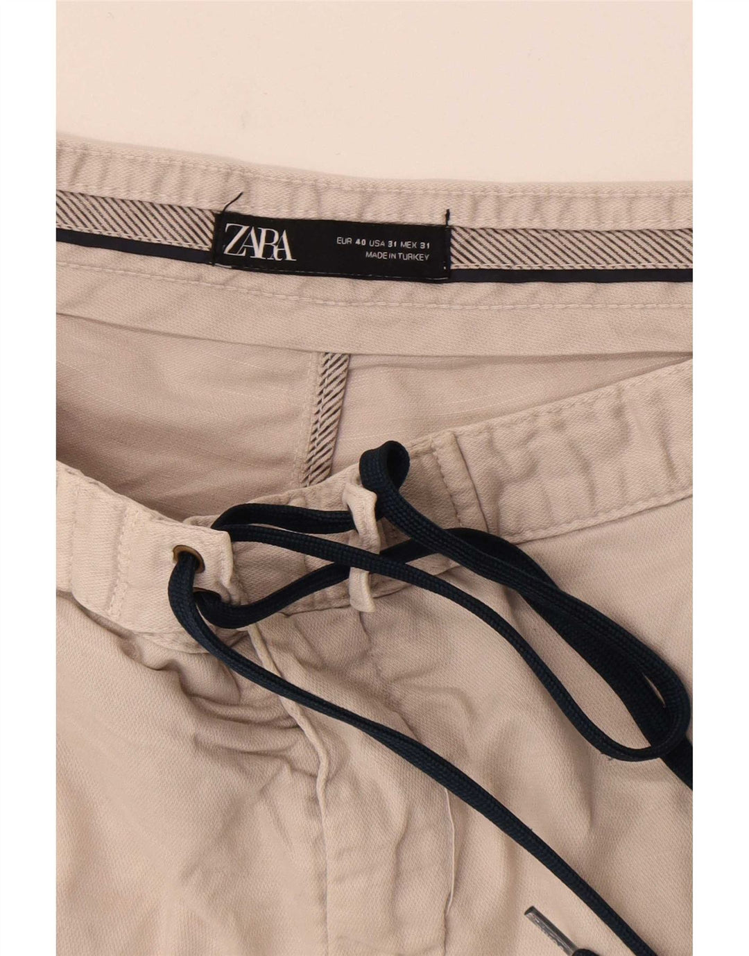 Zara Damen Chinoshorts EU 40 Medium W31 Beige