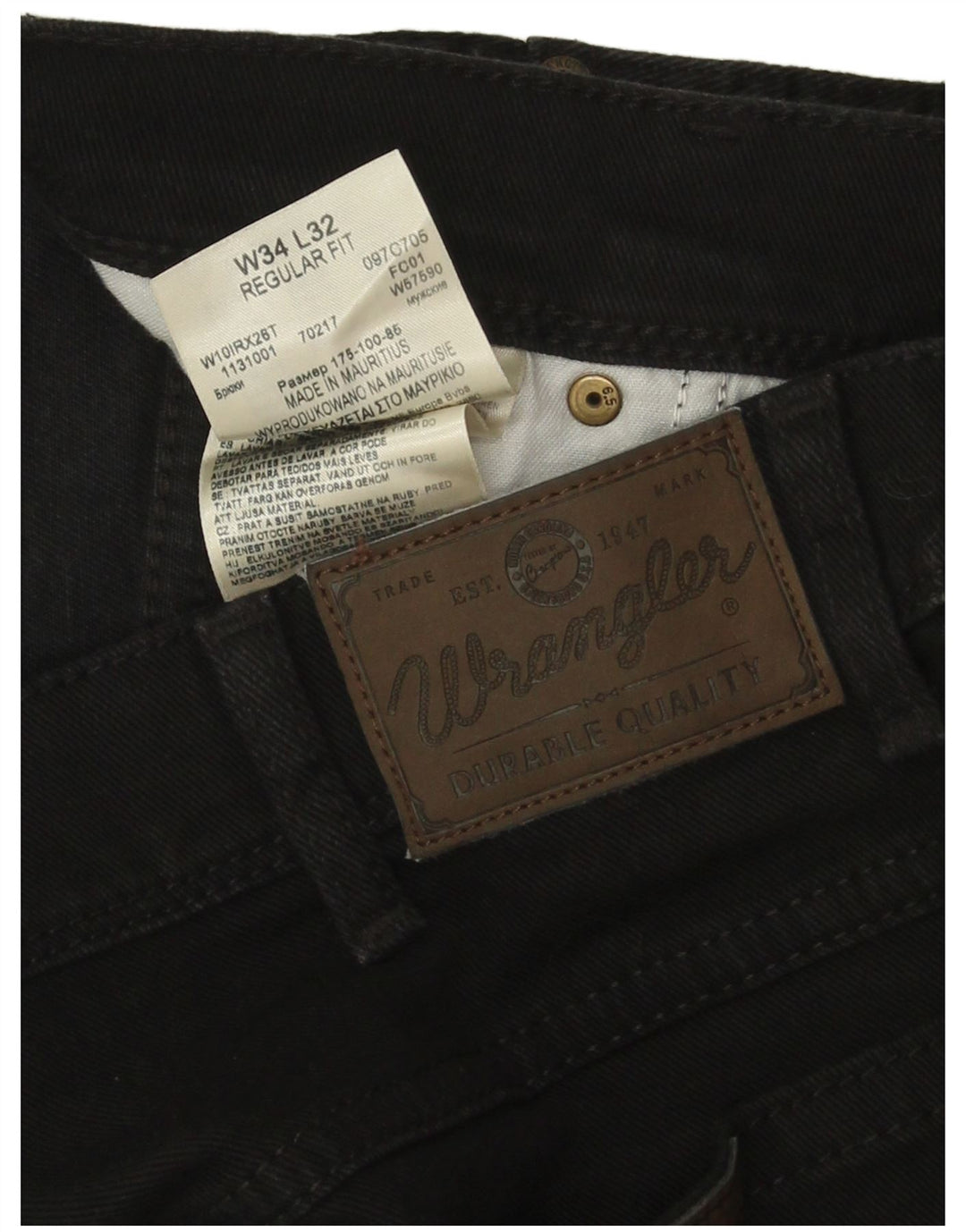Wrangler Herren-Jeans mit normaler Passform, gerade Passform, W34, L32, schwarze Baumwolle