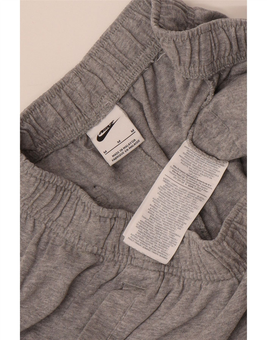 Nike Damen Sportshorts UK 12 Mittelgraue Baumwolle