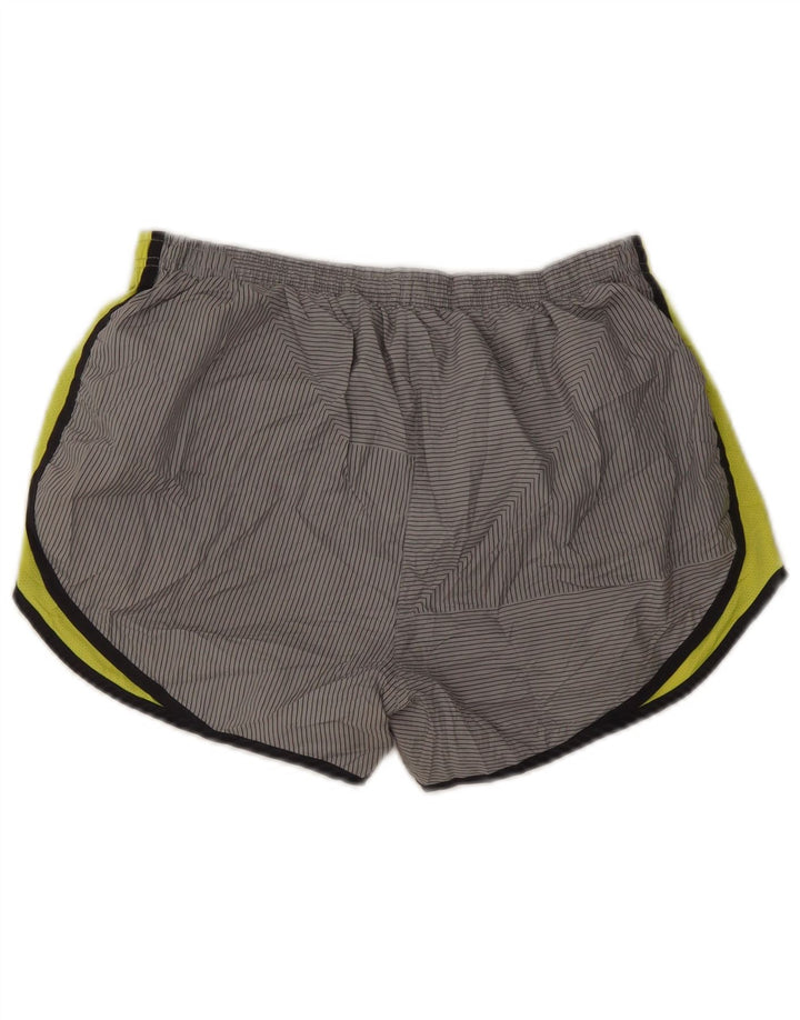 Nike Herren Dri Fit Sportshorts in mittelgrauem Farbblockdesign