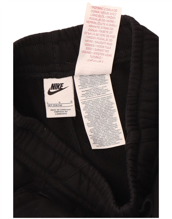 NIKE Jungen-Trainingsanzug mit Grafik, Jogginghose, 12–13 Jahre, Größe L, Schwarz