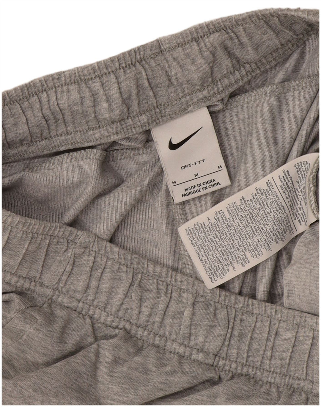 Nike Herren Dri Fit Sportshorts aus mittelgrauer Baumwolle