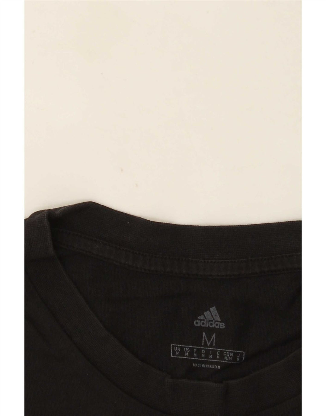 Adidas Herren Regular Graphic T-Shirt Top Medium Schwarz