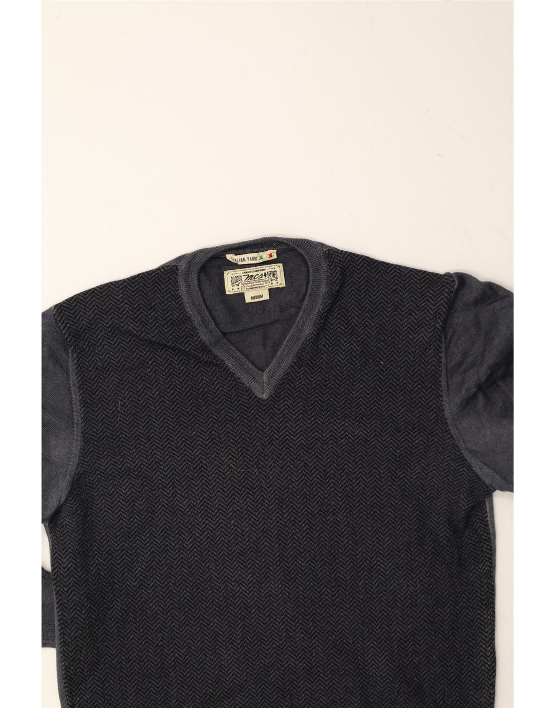 MARLBORO CLASSICS Mens V-Neck Jumper Sweater Medium Grey Herringbone Wool Vintage Marlboro Classics and Second-Hand Marlboro Classics from Messina Hembry 