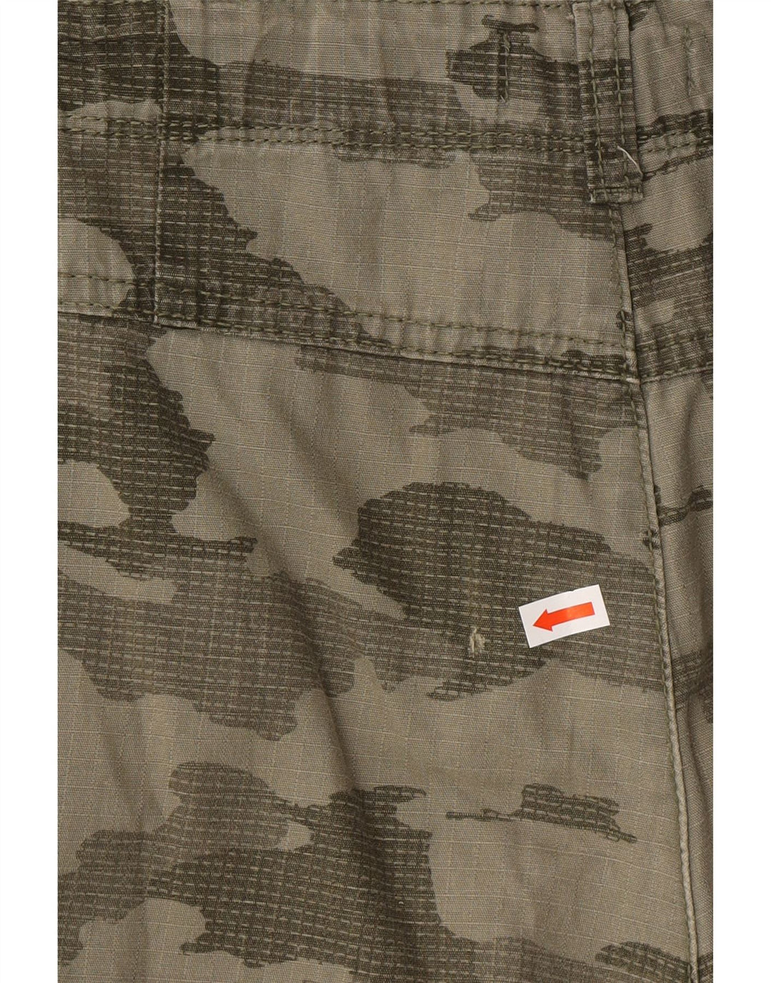 BENETTON Cargo-Shorts für Jungen, 13–14 Jahre, 3XL W30, Khaki-Camouflage, Baumwolle