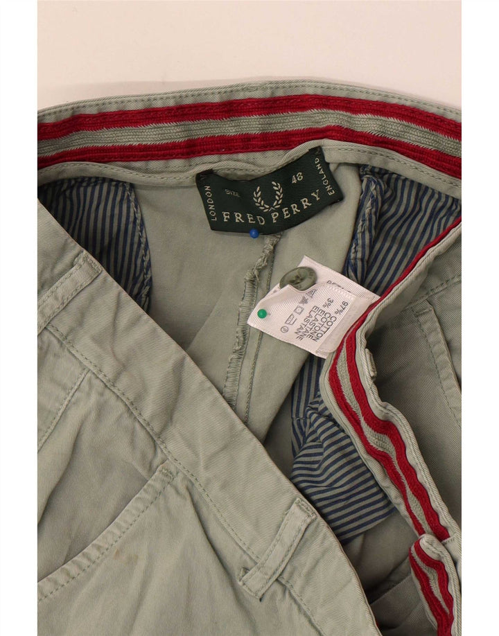 Fred Perry Herren Slim Chino-Hose IT 48 Medium W32 L32 Khaki Baumwolle