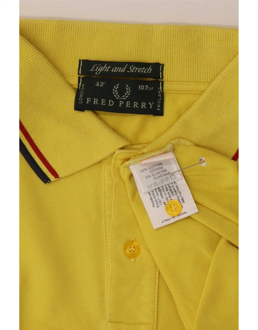Fred Perry Herren-Poloshirt aus mittelgelber, gestreifter Baumwolle