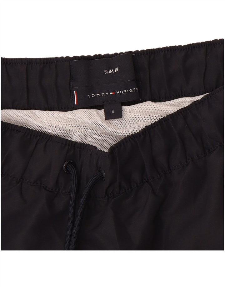Tommy Hilfiger Herren Badeshorts mit Grafik, Größe S, Marineblau