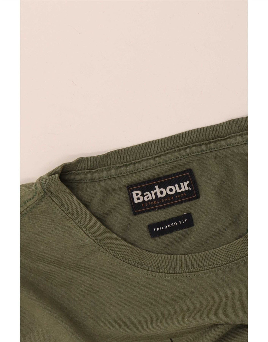 Barbour Tailored Fit Graphic T-Shirt-Oberteil für Herren in mittlerem Khaki